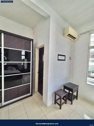 Renovated Semi D Cluster : 2 tingkat Bandar Saujana Putra — gambar 16
