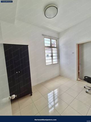 Renovated Semi D Cluster : 2 tingkat Bandar Saujana Putra — gambar 14