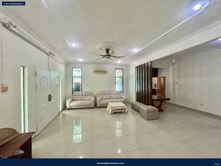 Corner unit Semi D : 2 storey Cul De Suc, Taman Kajang Impian, Selangor — gambar 2