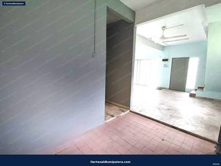 Corner with huge land : 2 storey terrace Alam Damai Cheras — gambar 13