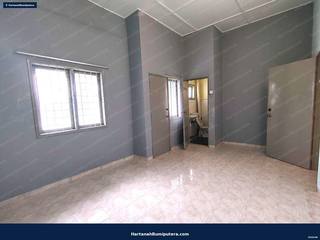 Corner with huge land : 2 storey terrace Alam Damai Cheras — gambar 20