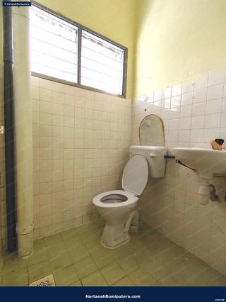 Corner with huge land : 2 storey terrace Alam Damai Cheras — gambar 18