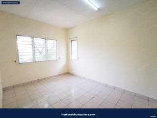 Next to Cyberjaya : 2.5 Storey terrace End Lot Taman Amanputra Puchong — gambar 11