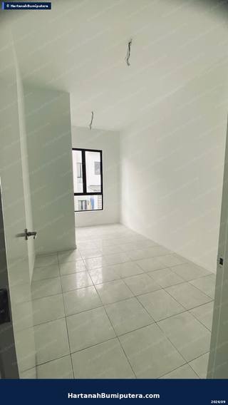 Walking Distance to Commercial area : 2 storey terrace Taman Surian (serintin) Mantin — gambar 10