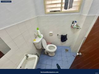 Facing Playground : 2 storey terrace Lestari Perdana Seri Kembangan — gambar 19
