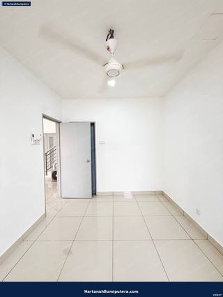 Semi D Freehold facing open : Double storey semi D Bandar Tasik Kesuma semenyih — gambar 19
