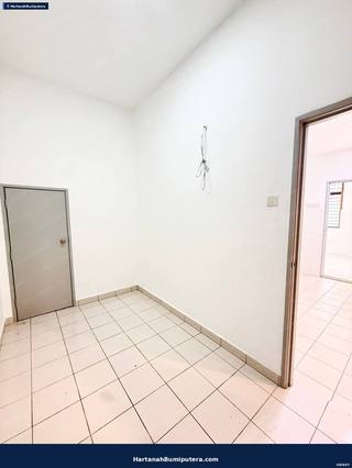 Semi D Freehold facing open : Double storey semi D Bandar Tasik Kesuma semenyih — gambar 17