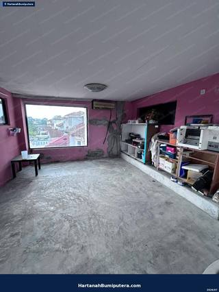 Extended unit : 2 storey terrace Taman Amanputra Puchong — gambar 18