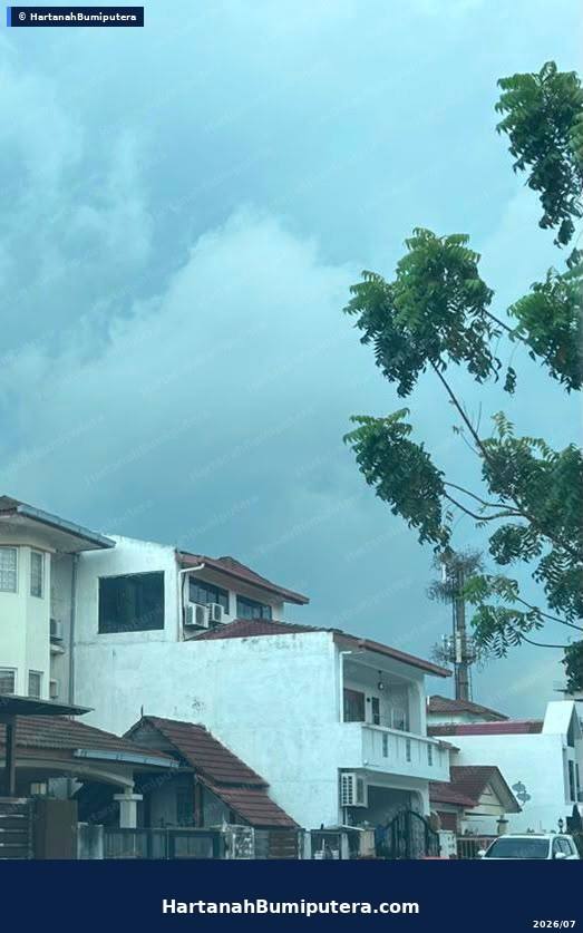 Extended unit : 2 storey terrace Taman Amanputra Puchong