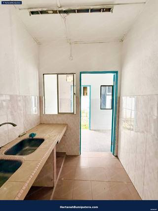 Newly Refurbished End Lot : 2 storey terrace Bandar Puchong Jaya — gambar 11