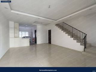 Nice unit : 2 storey terrace Taman Semarak Warisan Kota Warisan — gambar 6