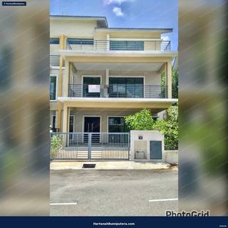 Brand New : Mahkota Hill, 3 Storey Semi-D Brand New Unit, Mahkota Cheras, Cheras