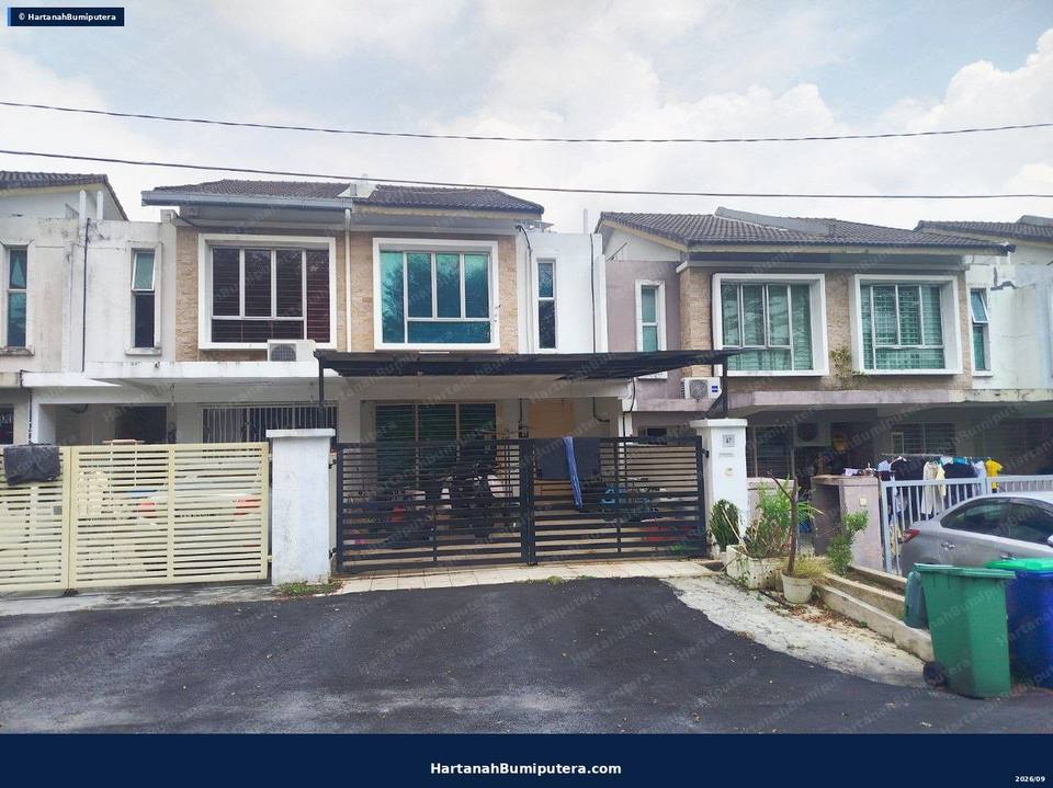 Near MRT : 2 storey terrace @ Paragon 202 Taman Lestari Putra Seri Kembangan