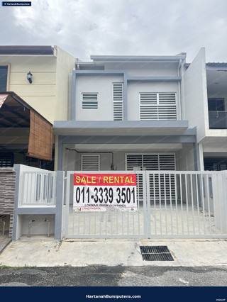 Newly Refurbished like new : Camelia Residence Bandar Tasik Kesuma Semenyih — gambar 1