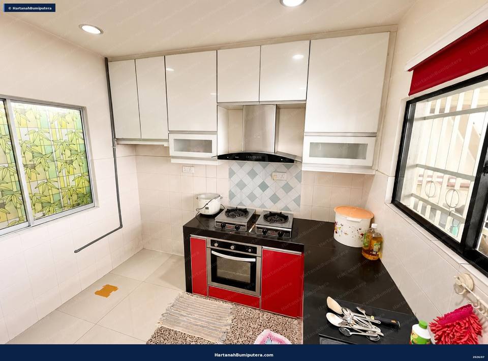 Cheap Double storey in a matured area :  Taman Putra Impiana Puchong