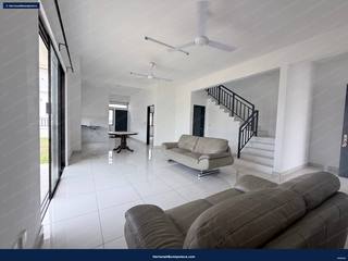 Brand New Corner : 2 storey Kasih Residence SetiaAlam Sari Bangi — gambar 12
