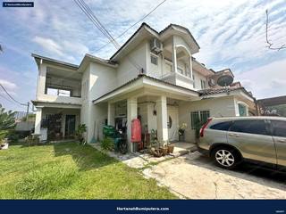 Corner Cantik Di Taman Lestari Perdana : Teres 2 Tingkat Taman Lestari Perdana — gambar 7