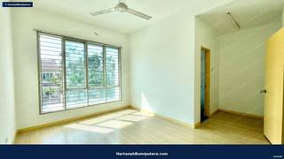 Like New : 2 Storey terrace Taman Lestari Putra Seri Kembangan — gambar 5
