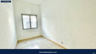 Like New : 2 Storey terrace Taman Lestari Putra Seri Kembangan — gambar 6
