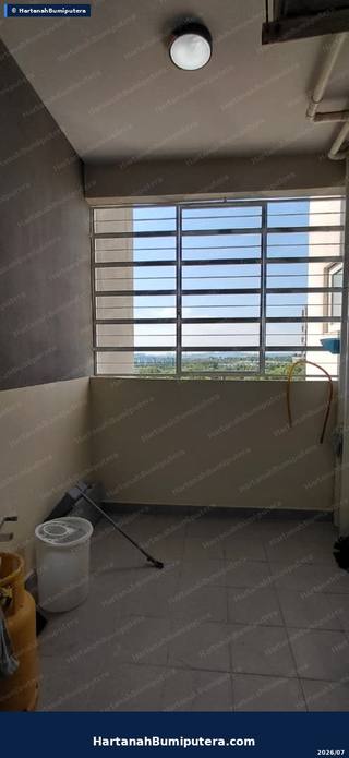 Spacious Corner : Mutiara Ville Condominium Cyberjaya — gambar 12