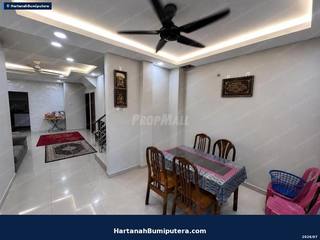 Facing Lake : 2 storey Semi D cluster Taman Desiran Bayu Puchong — gambar 4
