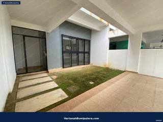 FRONT GREEN AREA : 2-STOREY TERRACED HOUSE @ NILAI RM490,000 ONLY — gambar 3