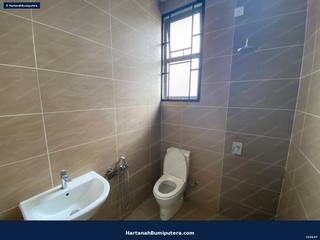 FRONT GREEN AREA : 2-STOREY TERRACED HOUSE @ NILAI RM490,000 ONLY — gambar 7