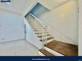 Cheapest Corner : 2 storey Terrace Casa Green Cybersouth — gambar 12