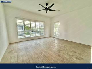 Cheapest Corner : 2 storey Terrace Casa Green Cybersouth — gambar 14