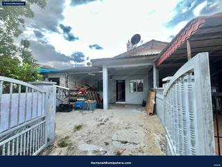 Extended Kitchen : A single storey terrace Bandar Rinching Semenyih — gambar 1