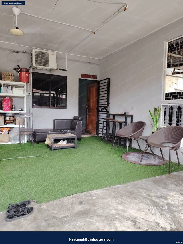Teres Setingkat Kos Rendah 1144sqft Jalan Bina Satu Parit Raja RM198k