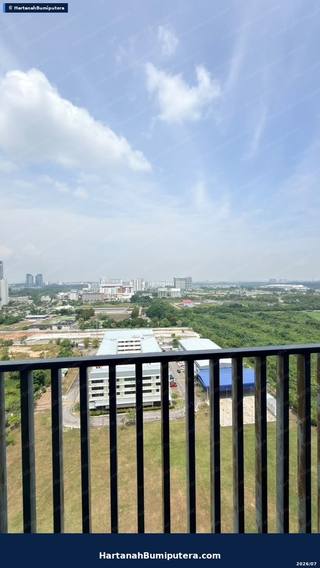 Fully Furnished : Lakefront Home PRIMA Cyberjaya — gambar 18