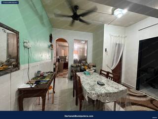 Murah Renovate Cantik : 2 storey Bandar Saujana Putra — gambar 4
