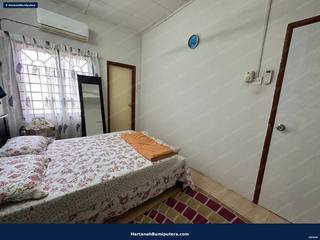 Murah Renovate Cantik : 2 storey Bandar Saujana Putra — gambar 12