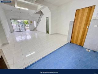 A must grab unit : 2 storey terrace Laman Semanggi Taman Sri Tanjung Semenyih — gambar 13