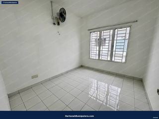 A must grab unit : 2 storey terrace Laman Semanggi Taman Sri Tanjung Semenyih — gambar 8