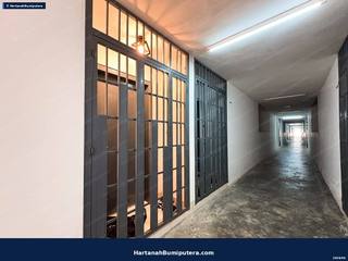 Nice Fully Furnished unit : PRIMA Lakefront Homes Cyberjaya — gambar 18