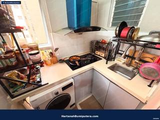 Nice Fully Furnished unit : PRIMA Lakefront Homes Cyberjaya — gambar 9