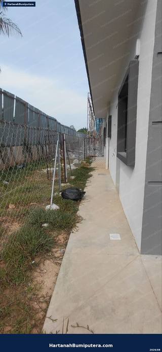 Brand New Atas Bukit Cozy area : 2 storey terrace in Salak Tinggi — gambar 5