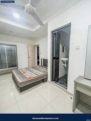 Cheaper unit : 2 storey terrace Bandar Kinrara 4 Puchong — gambar 6