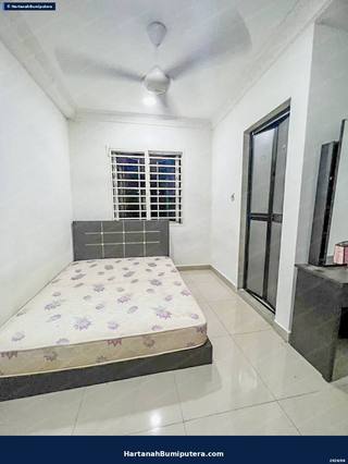 Cheaper unit : 2 storey terrace Bandar Kinrara 4 Puchong — gambar 4
