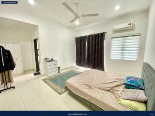 Facing Open : Freehold unit 2 storey terrace Taman Jenderam Prima Dengkil — gambar 25