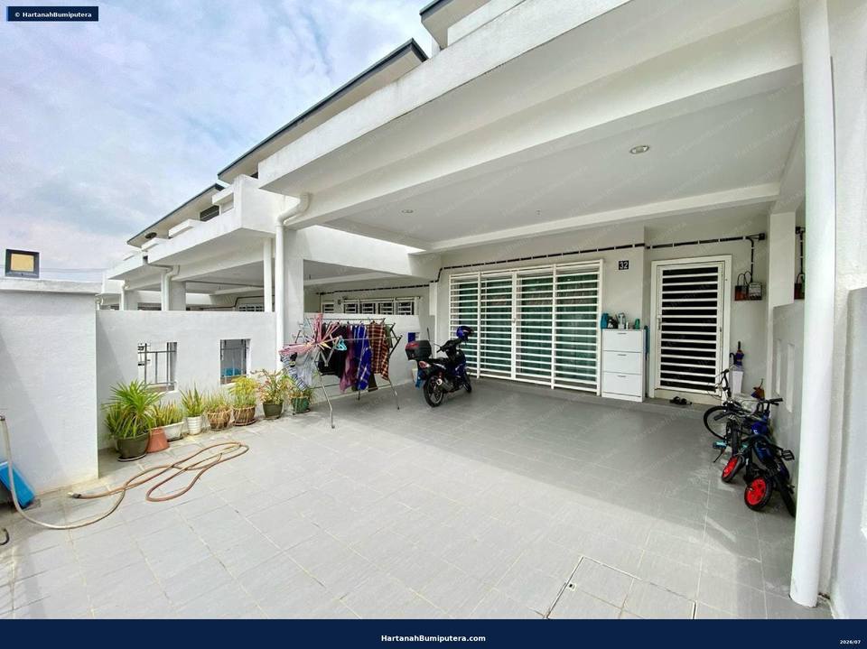 Facing Open : Freehold unit 2 storey terrace Taman Jenderam Prima Dengkil