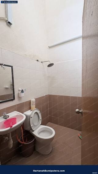 Close to Putrajaya : A single storey terrace Taman Desa Saujana Kajang — gambar 3