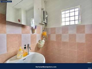 Facing Playground : Double storey terrace Taman Bukit Emas Seri Kembangan — gambar 16
