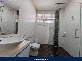 Easy Acces to Putrajaya : 2 storey Semi D Desa Camelia Sg Merab Bangi — gambar 24