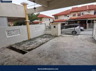 Well kept unit : 2 storey terrace Taman Mawar Fasa 2 Bandar Baru Salak Tinggi — gambar 2