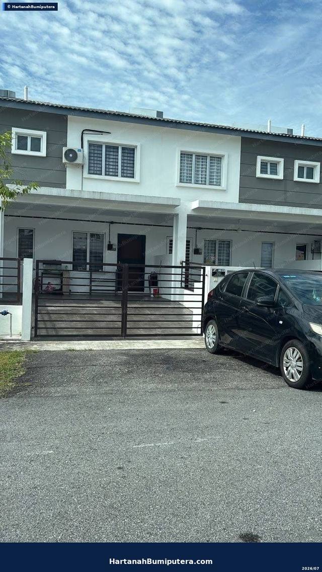Renovated Double Storey Terrace Taman Semarak Warisan, Kota Warisan, Sepang