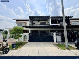 Nicely Renovated : 2 storey  terrace Greenwood Cendana Salak Perdana Salak Tinggi — gambar 6
