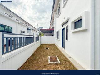 Corner Lot  Brand New : 2 storey Kasih Residence Setia Alam Sari Bangi — gambar 5